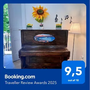 https://apt-la-maison-de-litalie.hotels-amalfi.com